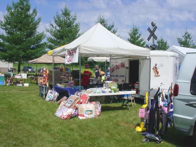 irish_hills_garage_sale.jpg irish_hills_garage_sale.jpg